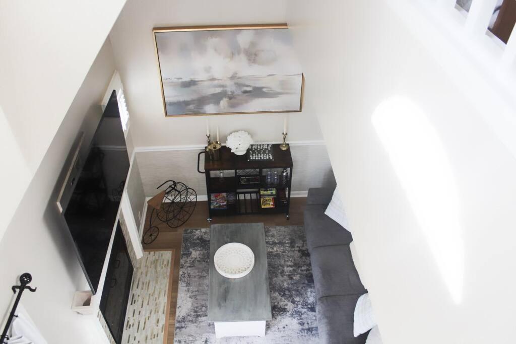 Cozy French Style Villa- 3 Bed-Casino-Pools-Jacuzzi 诺维奇 外观 照片
